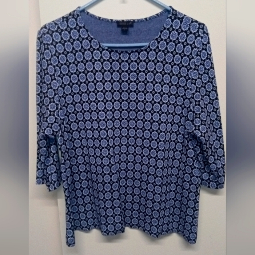 J. Jill Navy and White Geometric Long Sleeve Top